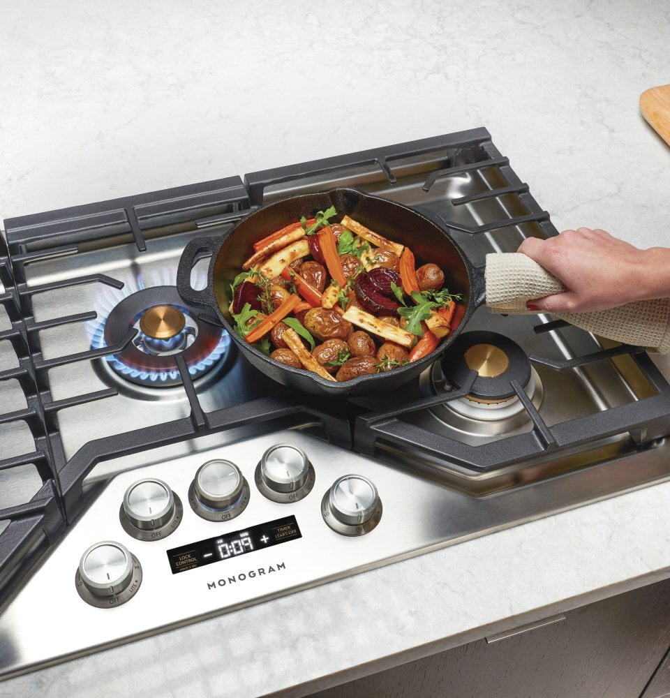 Monogram ZGU36ESLSS Monogram 36" Smart Deep-Recessed Gas Cooktop (Natural Gas)