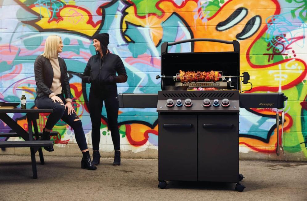 Napoleon Bbq P500RSIBPK3PHM Phantom Prestige 500 Rsib With Infrared Side And Rear Burners , Propane, Matte/Matt Black