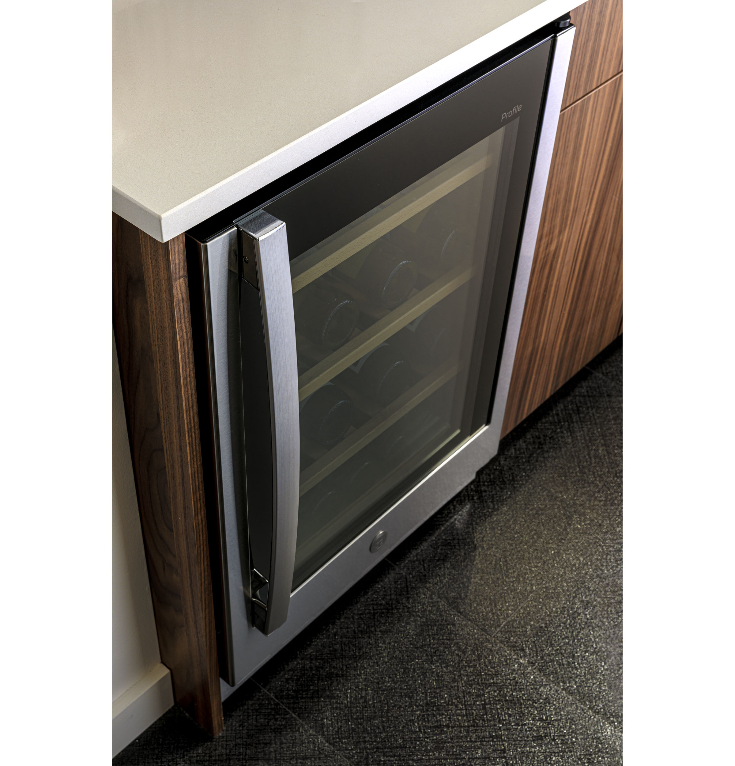 Ge Appliances PVS06BSPSS Ge Profile™ Series Beverage Center