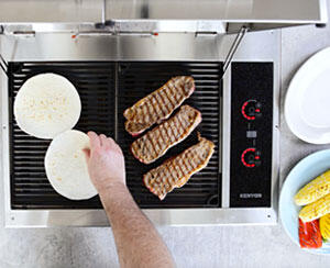 Kenyon B70421WH Texan Electric Grill