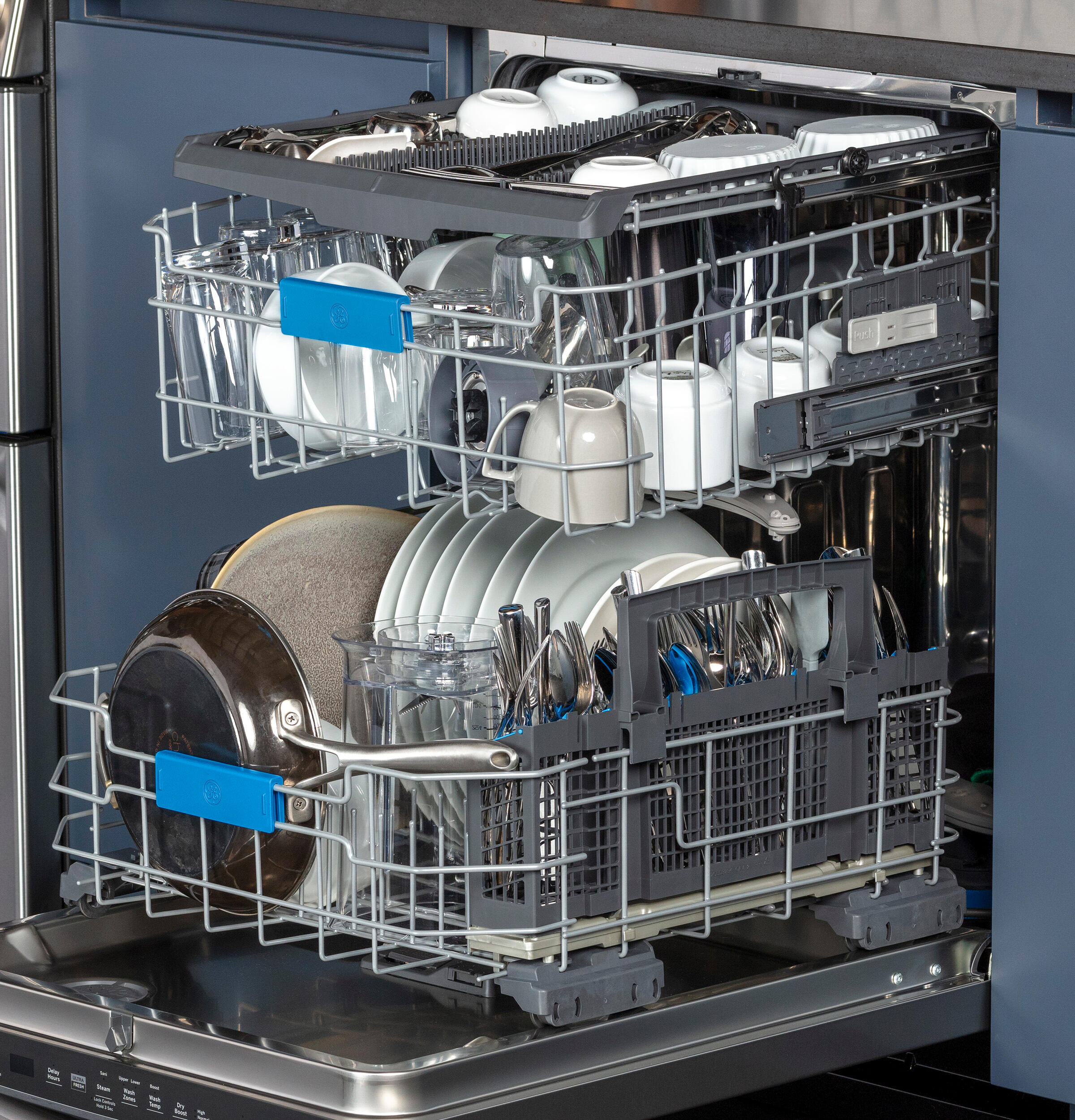 Ge Appliances PDP755SYRFS Ge Profile™ Ultrafresh System Dishwasher With Stainless Steel Interior