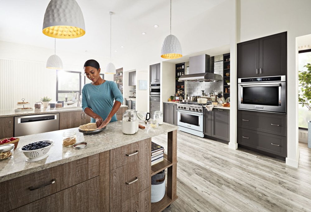 Kitchenaid KFGC506JMB Kitchenaid® 36'' Smart Commercial-Style Gas Range With 6 Burners - Misty Blue