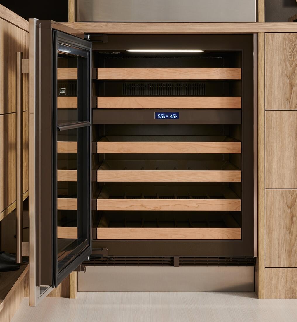 Sub-Zero DEU2450WL 24" Designer Undercounter Wine Storage - Panel Ready