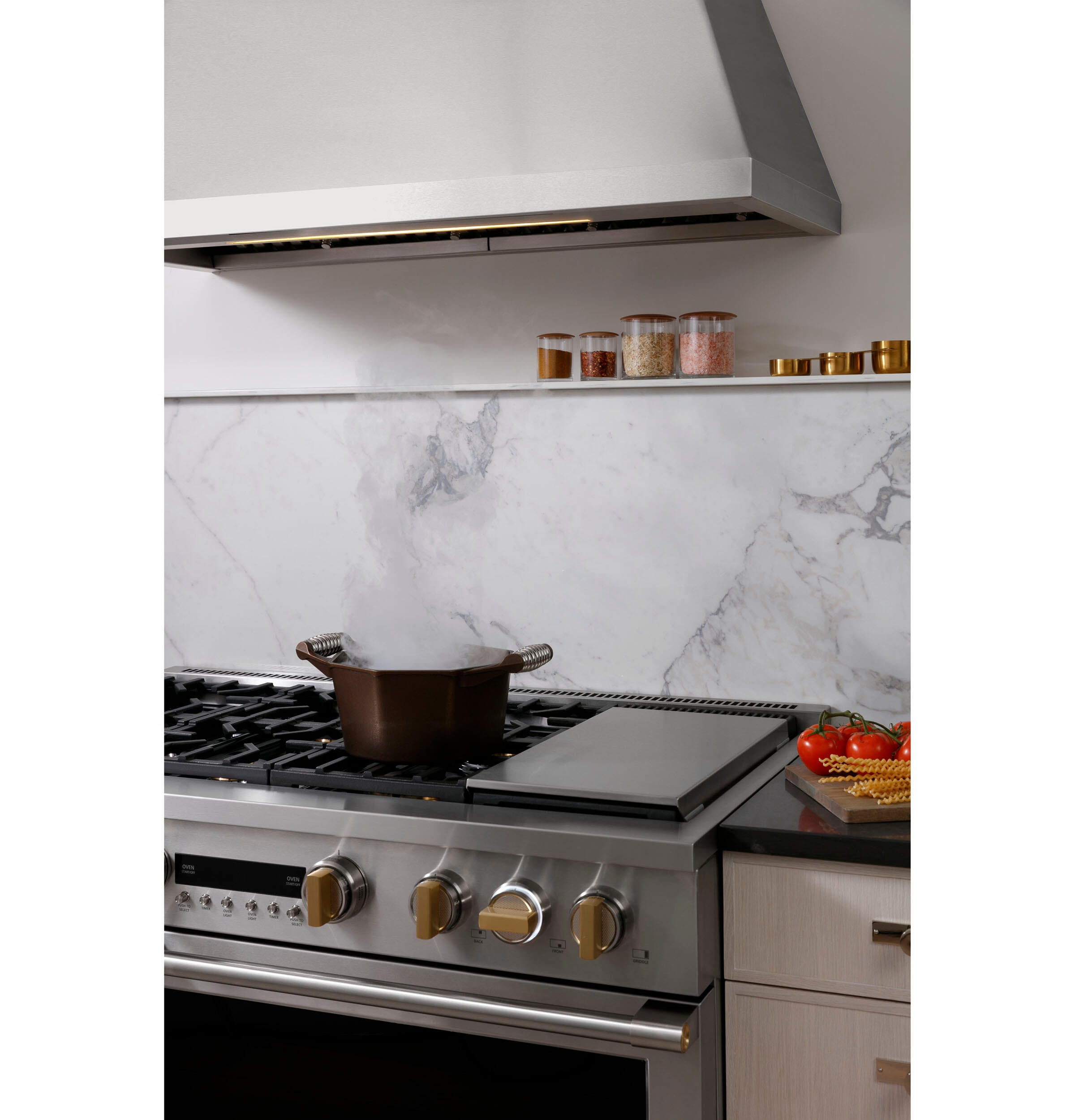 Monogram ZDP486NDTSS Monogram 48" Dual-Fuel Professional Range With 6 Burners And Griddle (Natural Gas)