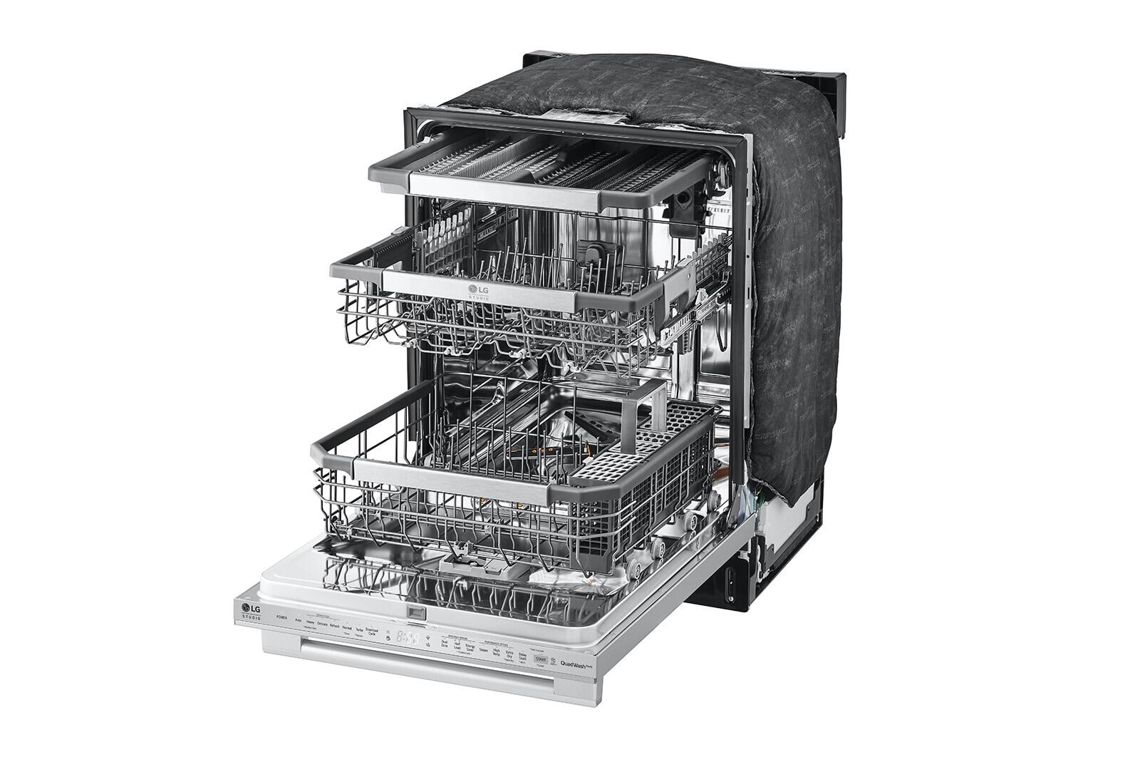 Lg LSDTS9882S Lg Studio Top Control Smart Dishwasher With Quadwash™ And Truesteam®