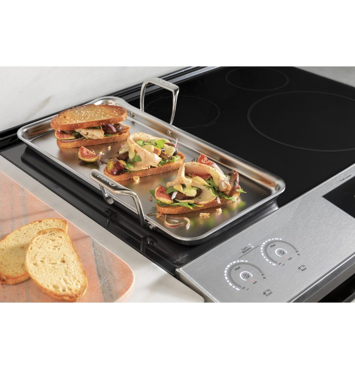 Cafe CHS90XM2NS5 Café 30" Smart Slide-In, Front-Control, Induction And Convection Range With In-Oven Camera In Platinum Glass