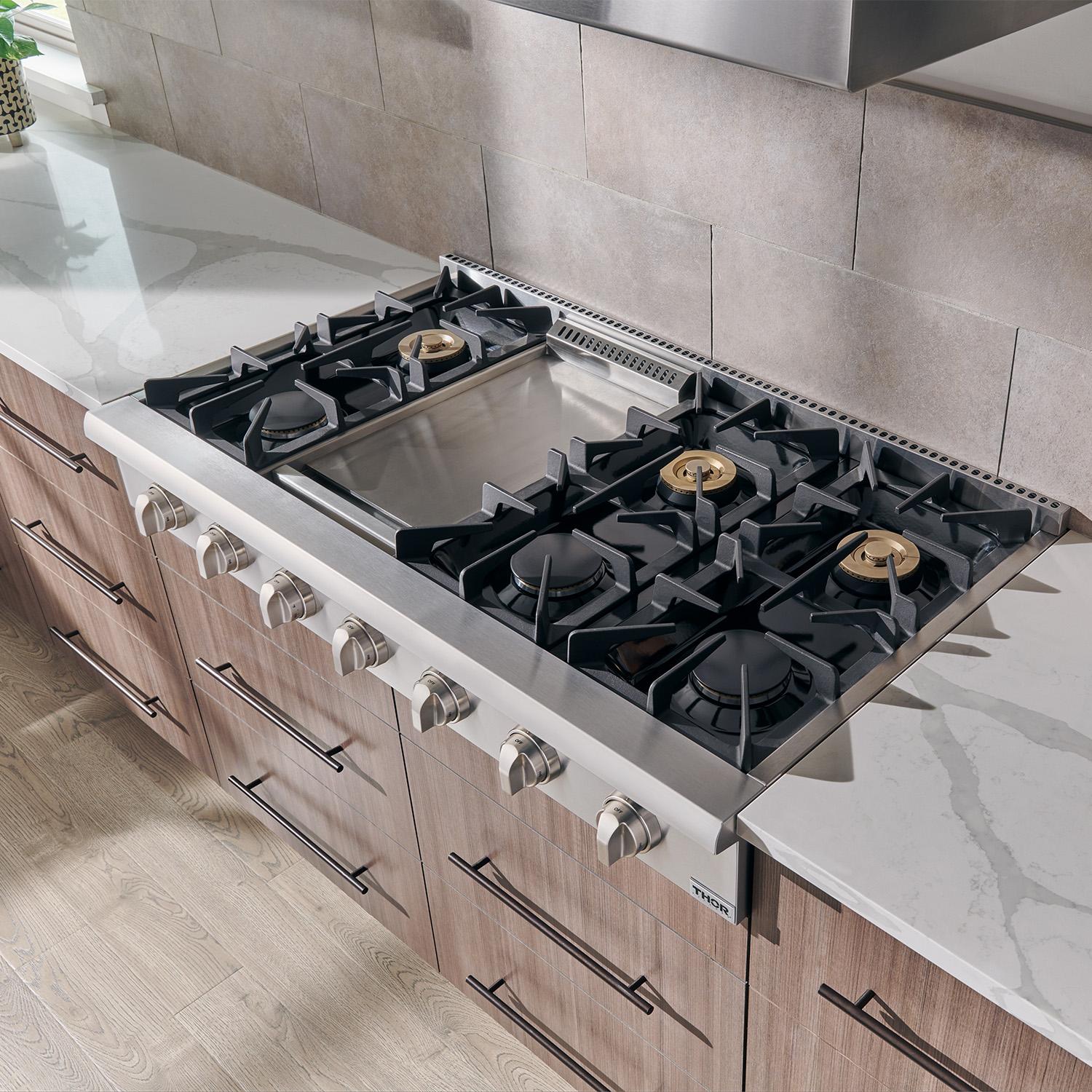 Thor Kitchen HRT4806ULP 48 Inch Professional Gas Rangetop In Stainless Steel - Liquid Propane