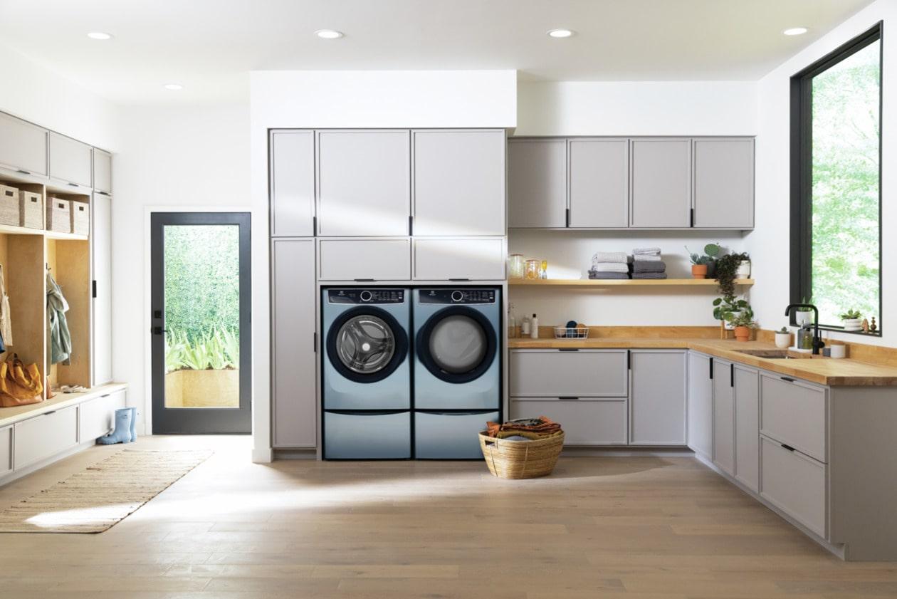 Electrolux ELPWD27AG Electrolux Luxury-Glide® Pedestal With Spacious Storage Drawer