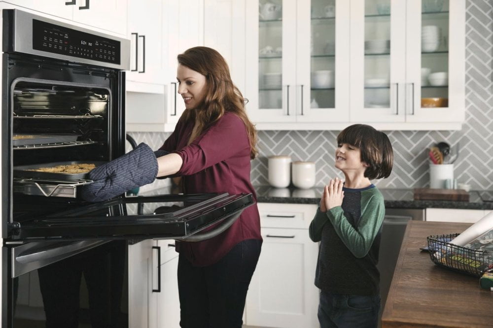 Frigidaire FGET3069UF Frigidaire Gallery 30'' Double Electric Wall Oven With Air Fry