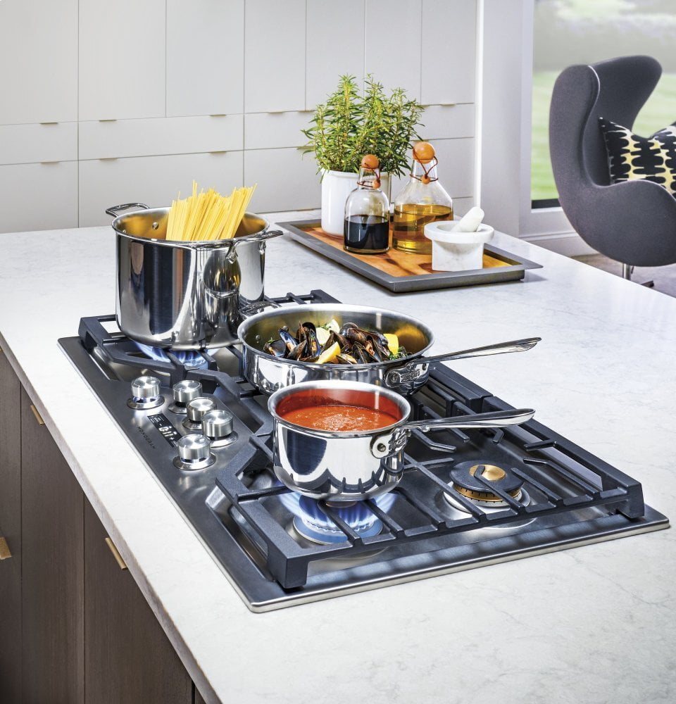 Monogram ZGU36ESLSS Monogram 36" Smart Deep-Recessed Gas Cooktop (Natural Gas)