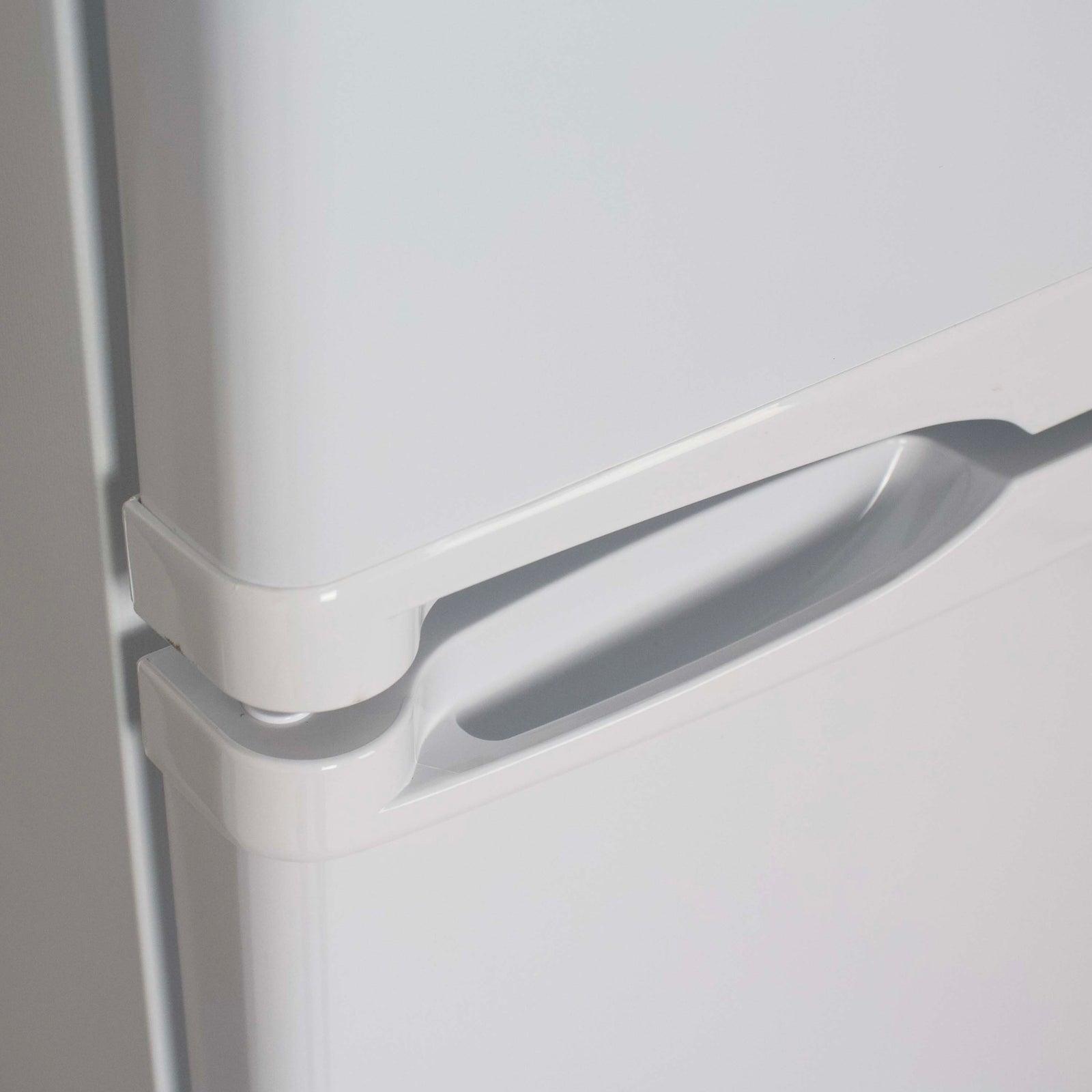 Avanti RA733B3S 7.3 Cu. Ft. Apartment Size Refrigerator
