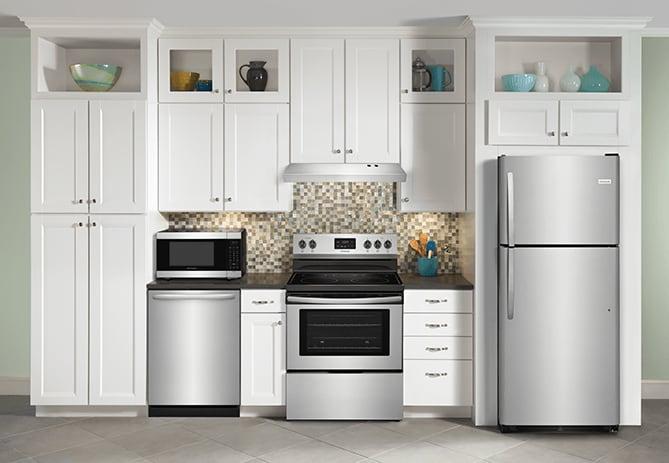 Frigidaire FFCE1655US Frigidaire 1.6 Cu. Ft. Countertop Microwave
