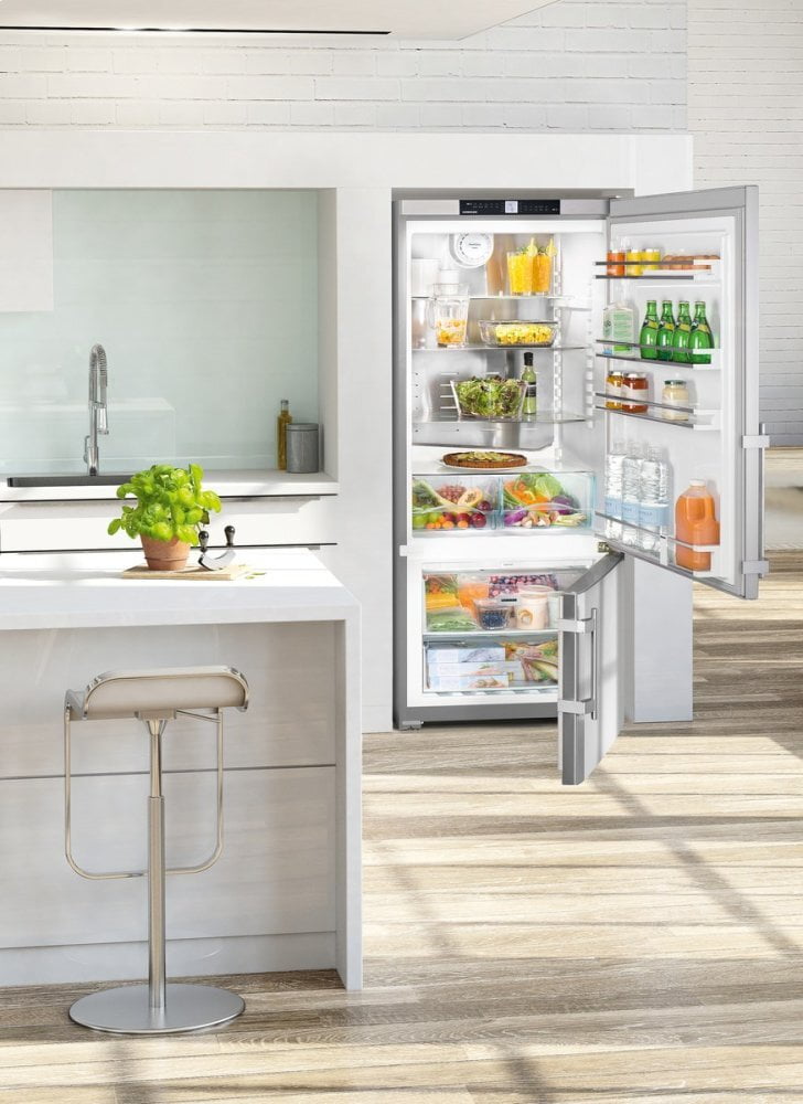 Liebherr CS1410 30" Fridge-Freezer With Nofrost