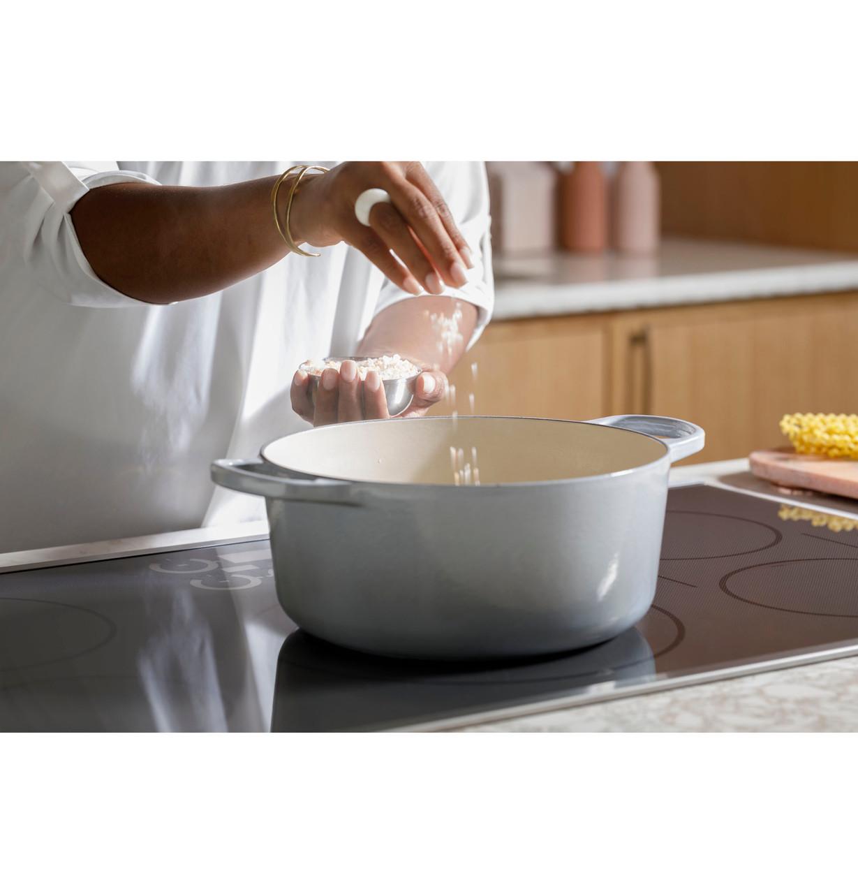 Cafe CHP90301TBB Café™ Series 30" Built-In Touch Control Induction Cooktop
