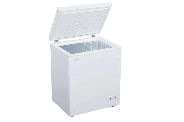 Danby DCF050B1WM Danby Diplomat 5.0 Cu. Ft. Chest Freezer