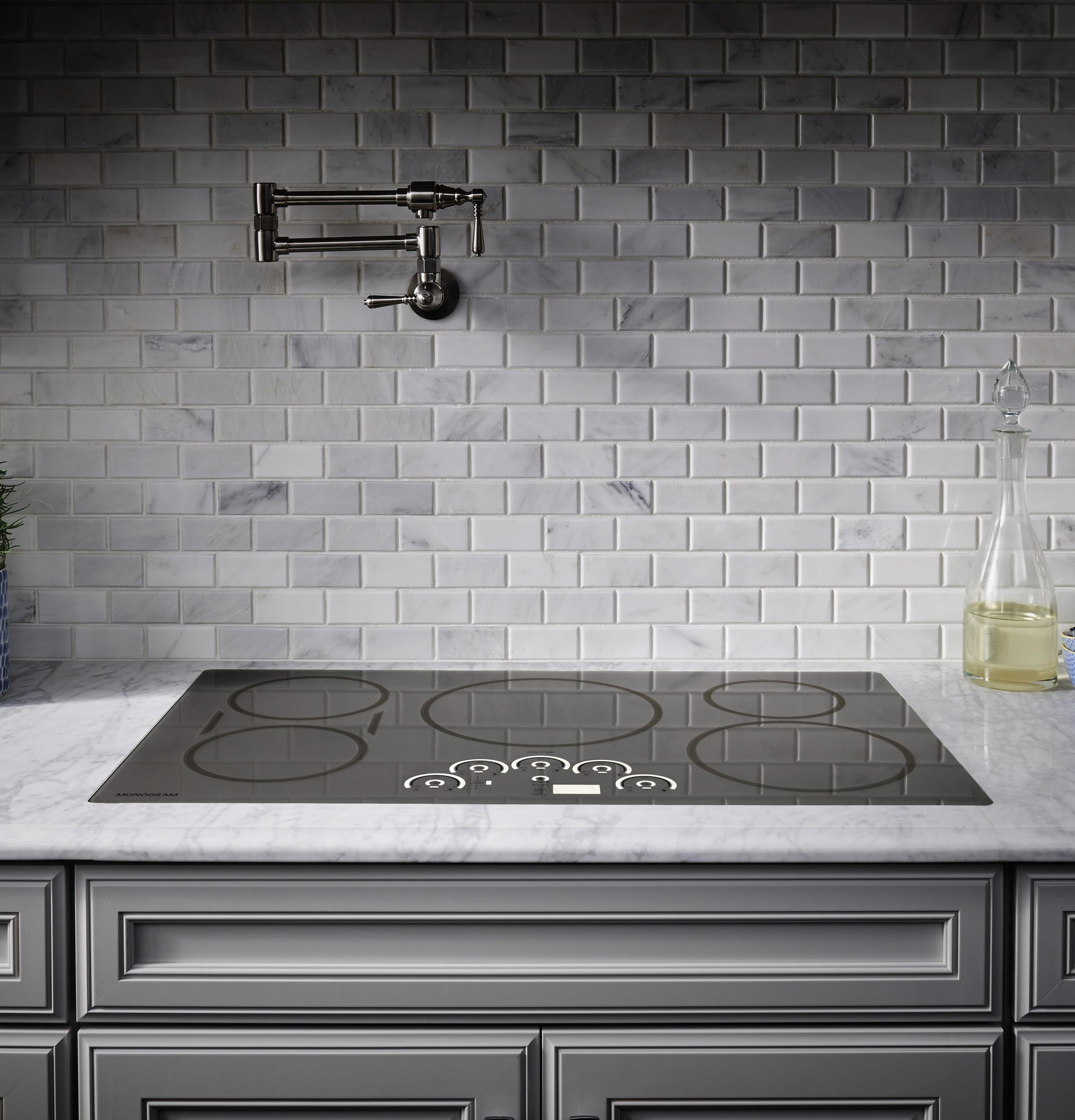 Monogram ZHU36RSJSS Monogram 36