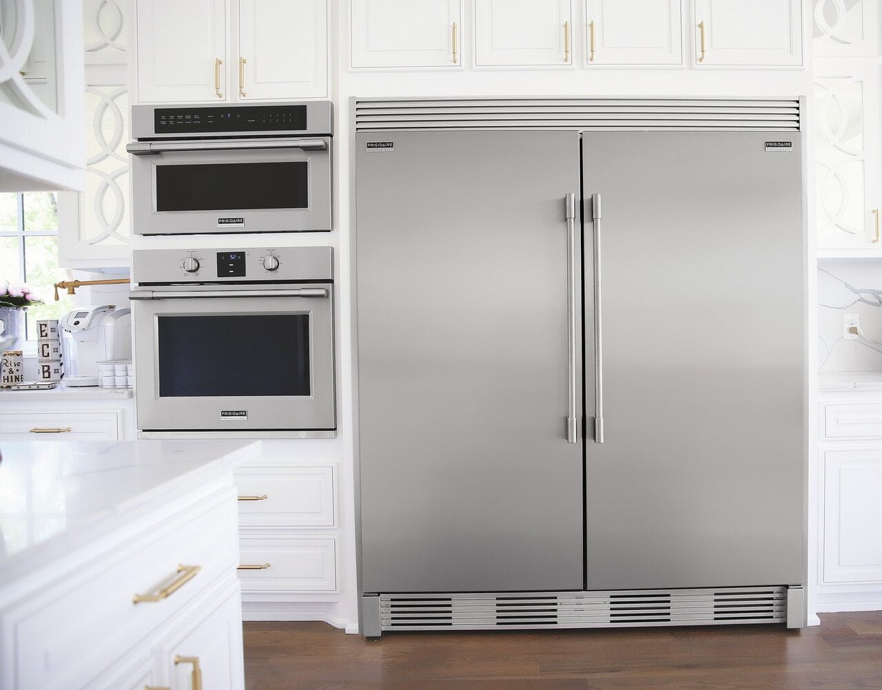 Frigidaire FPMO3077TF Frigidaire Professional 30'' Built-In Convection Microwave Oven With Drop-Down Door