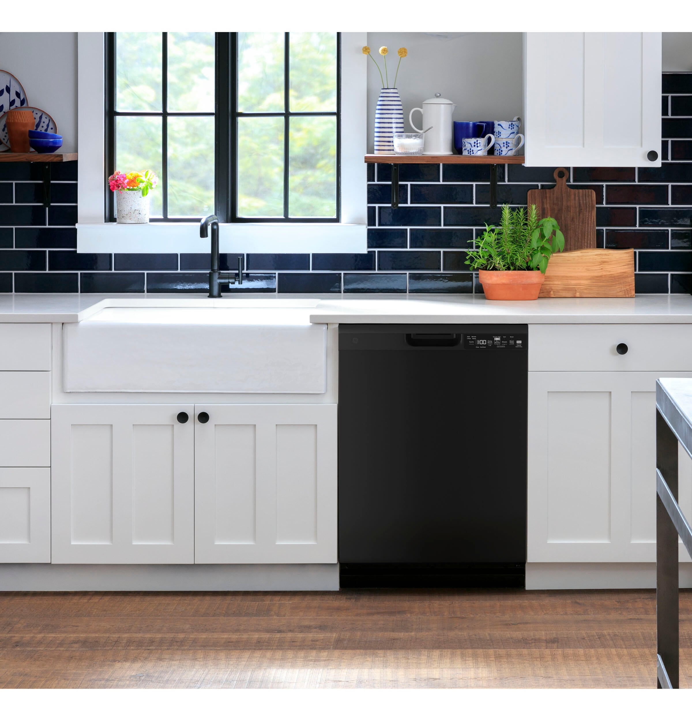Ge Appliances GDF550PGRBB Ge® Front Control With Plastic Interior Dishwasher With Sanitize Cycle & Dry Boost