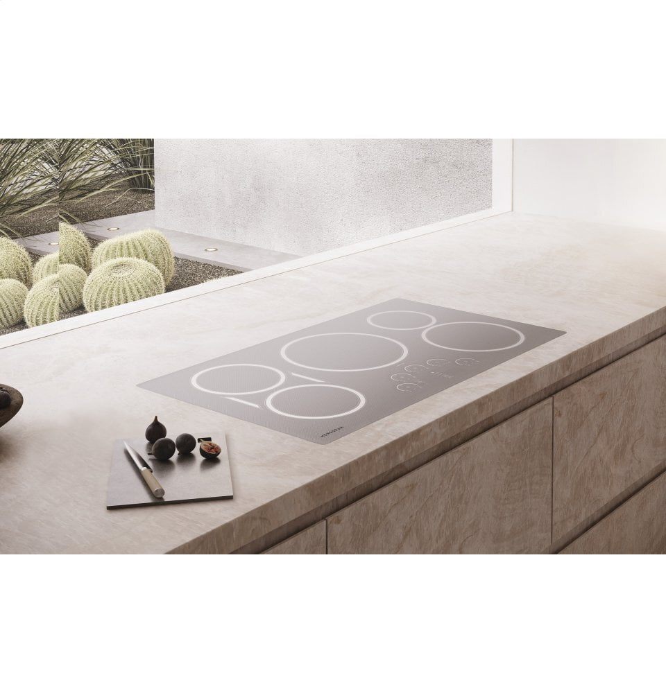 Monogram ZHU36RSJSS Monogram 36" Induction Cooktop