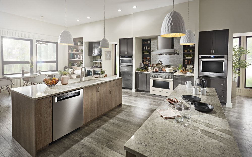 Kitchenaid KFDC506JMH Kitchenaid® 36'' Smart Commercial-Style Dual Fuel Range With 6 Burners - Milkshake