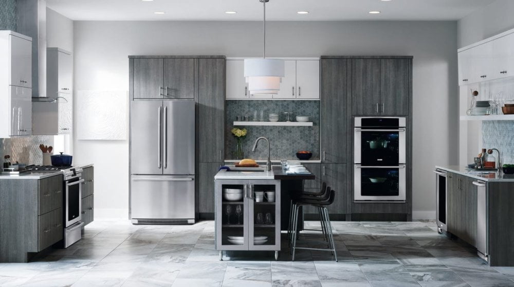 Electrolux UR15IM20RS 15'' Ice Maker With Right Hinge Door