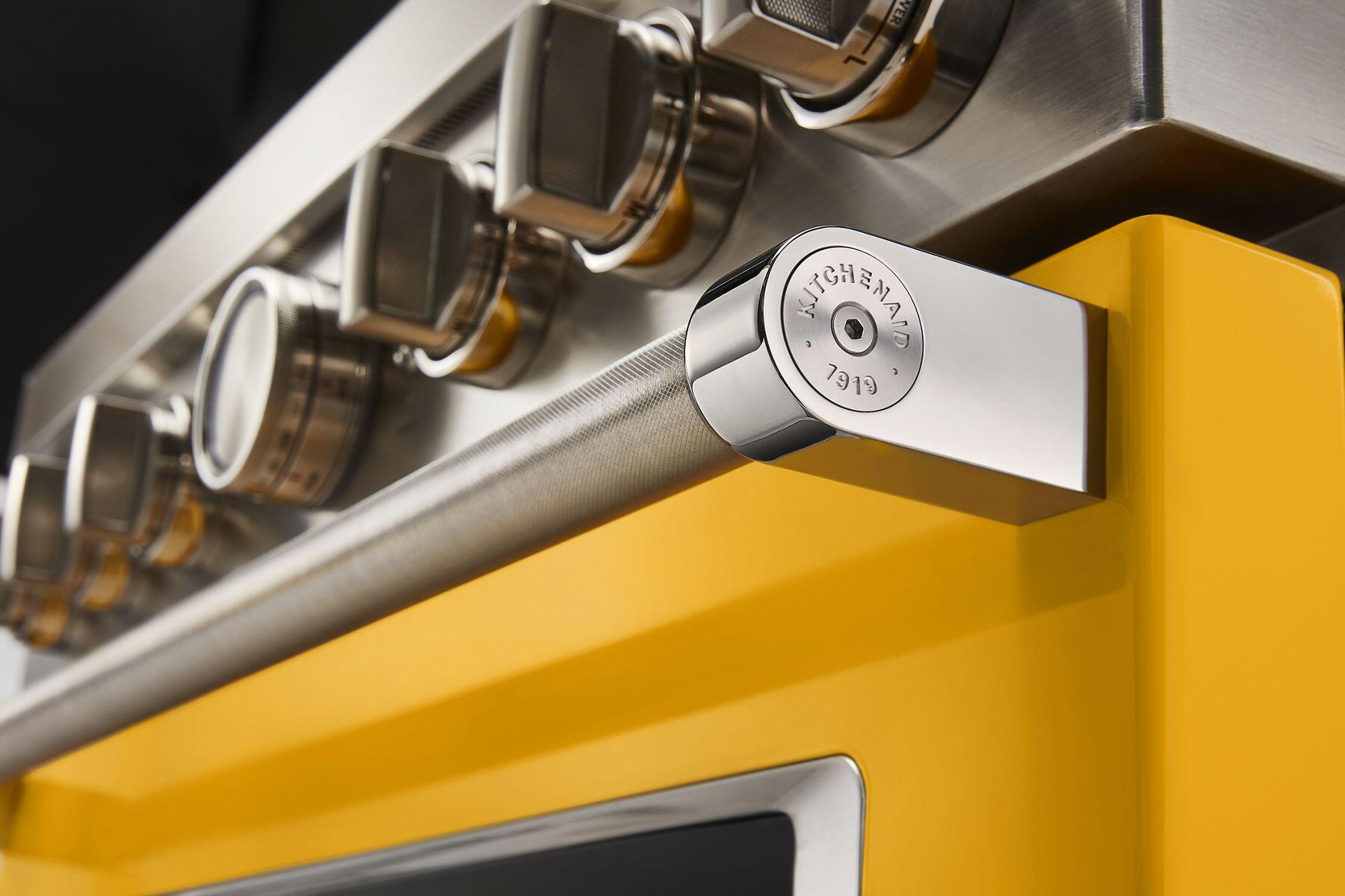 Kitchenaid KFDC506JYP Kitchenaid® 36'' Smart Commercial-Style Dual Fuel Range With 6 Burners - Yellow Pepper
