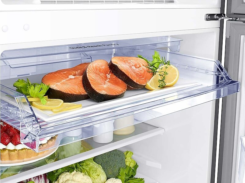 Samsung RT18M6215SR 18 Cu. Ft. Top Freezer Refrigerator With Flexzone™ And Ice Maker In Stainless Steel