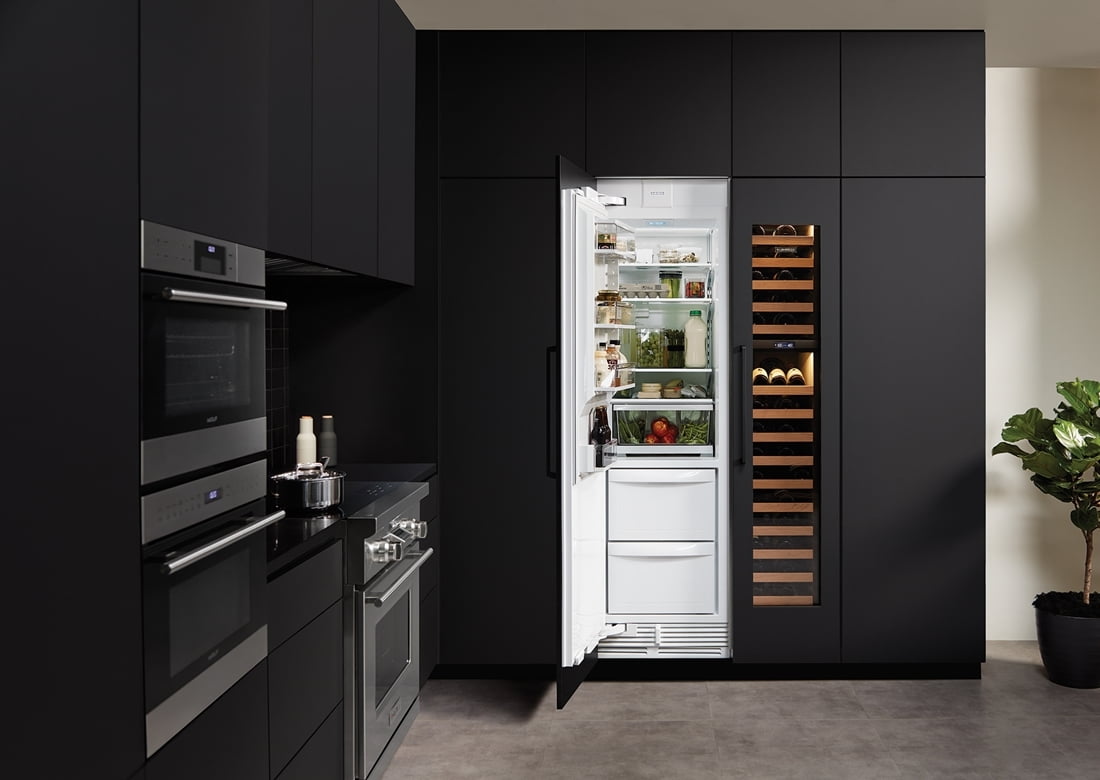 Sub-Zero IC24CILH 24" Designer Column Refrigerator/Freezer With Ice Maker - Panel Ready