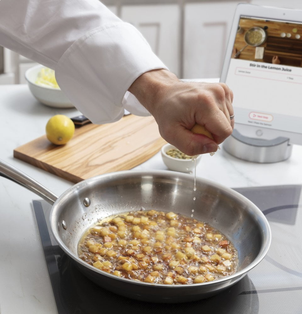Cafe CHP95302MSS Café 30" Smart Touch-Control Induction Cooktop
