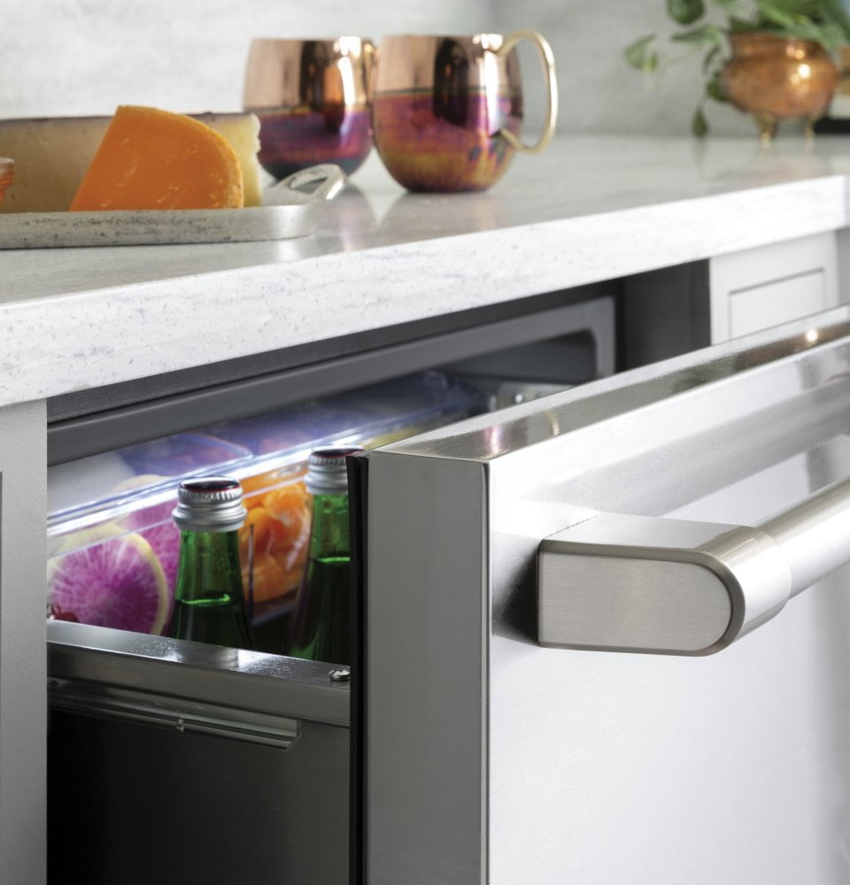 Cafe CDE06RP2NS1 Café 5.7 Cu. Ft. Built-In Dual-Drawer Refrigerator