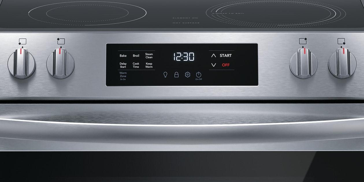 Frigidaire FCFE3062AS Frigidaire 30" Front Control Electric Range