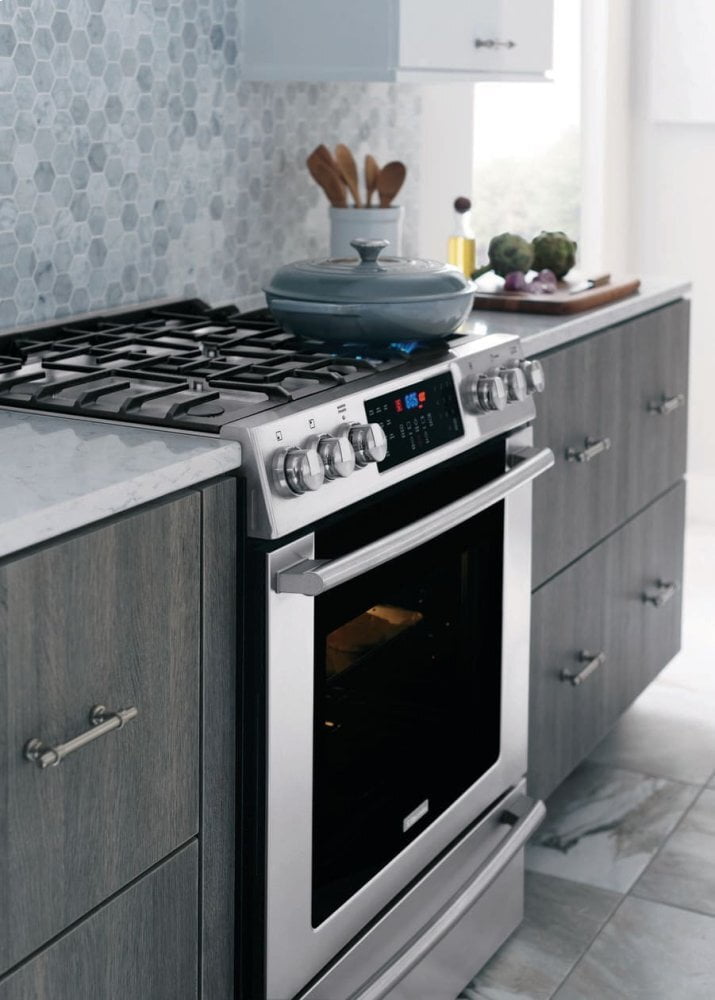 Electrolux EI30GF45QS 30'' Gas Front Control Freestanding Range