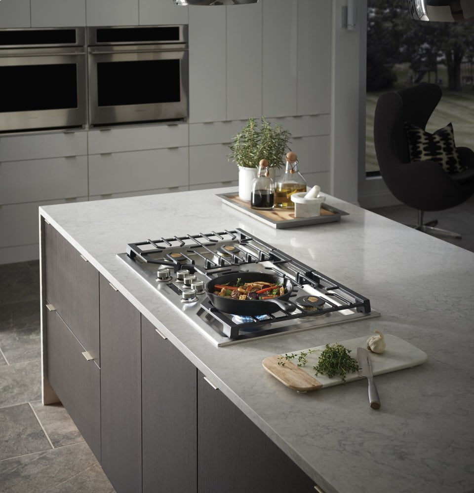 Monogram ZGU36ESLSS Monogram 36" Smart Deep-Recessed Gas Cooktop (Natural Gas)