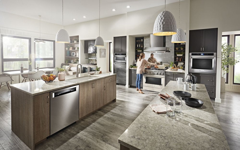 Kitchenaid KFGC506JMH Kitchenaid® 36'' Smart Commercial-Style Gas Range With 6 Burners - Milkshake