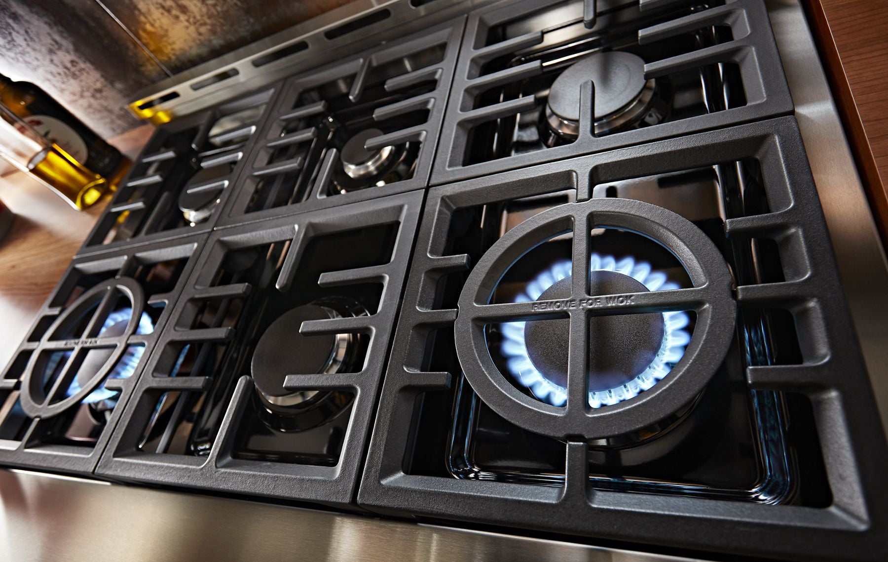 Kitchenaid KFGC506JPA Kitchenaid® 36'' Smart Commercial-Style Gas Range With 6 Burners - Passion Red