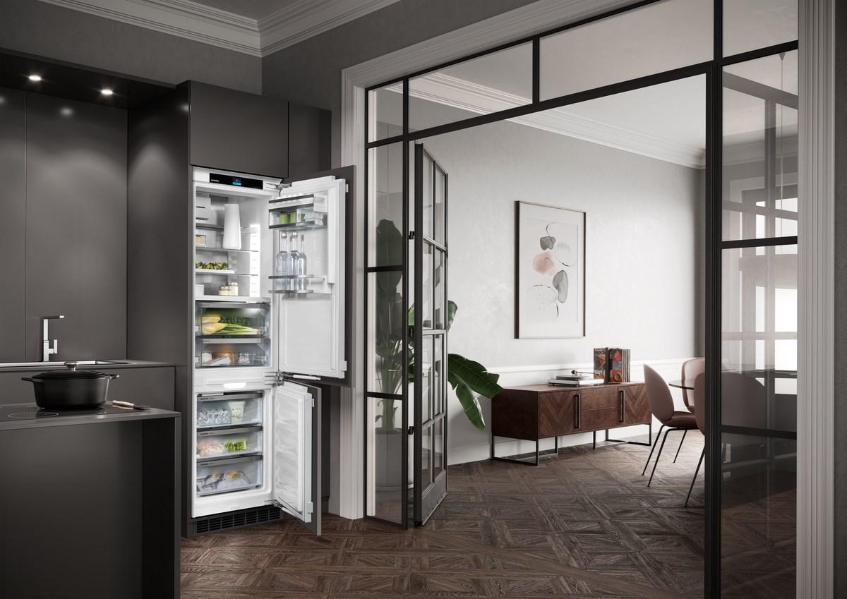 Liebherr ICB5160IM Combined Refrigerator-Freezer With Biofresh And Nofrost For Integrated Use