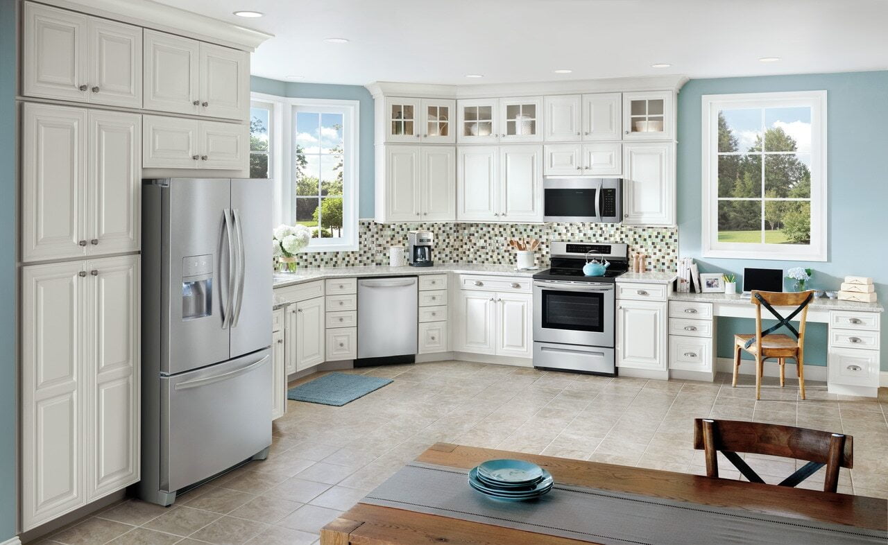Frigidaire FFMV1645TS Frigidaire 1.6 Cu. Ft. Over-The-Range Microwave