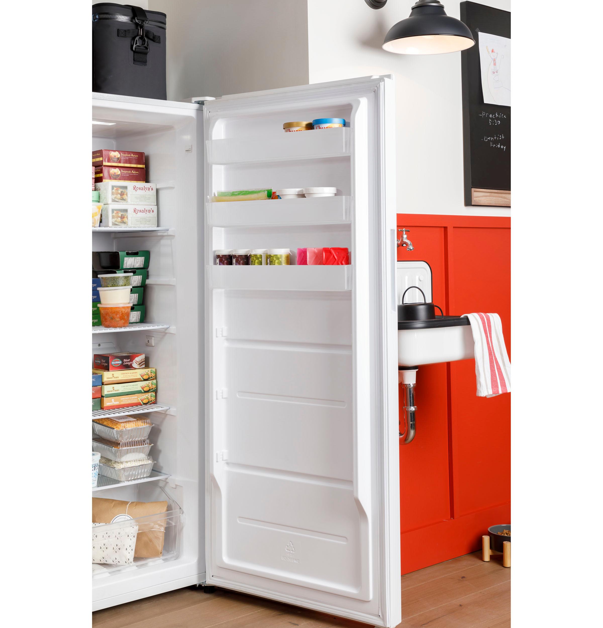 Hotpoint HUF13STRWW Hotpoint® 13 Cu. Ft. Frost-Free Upright Freezer