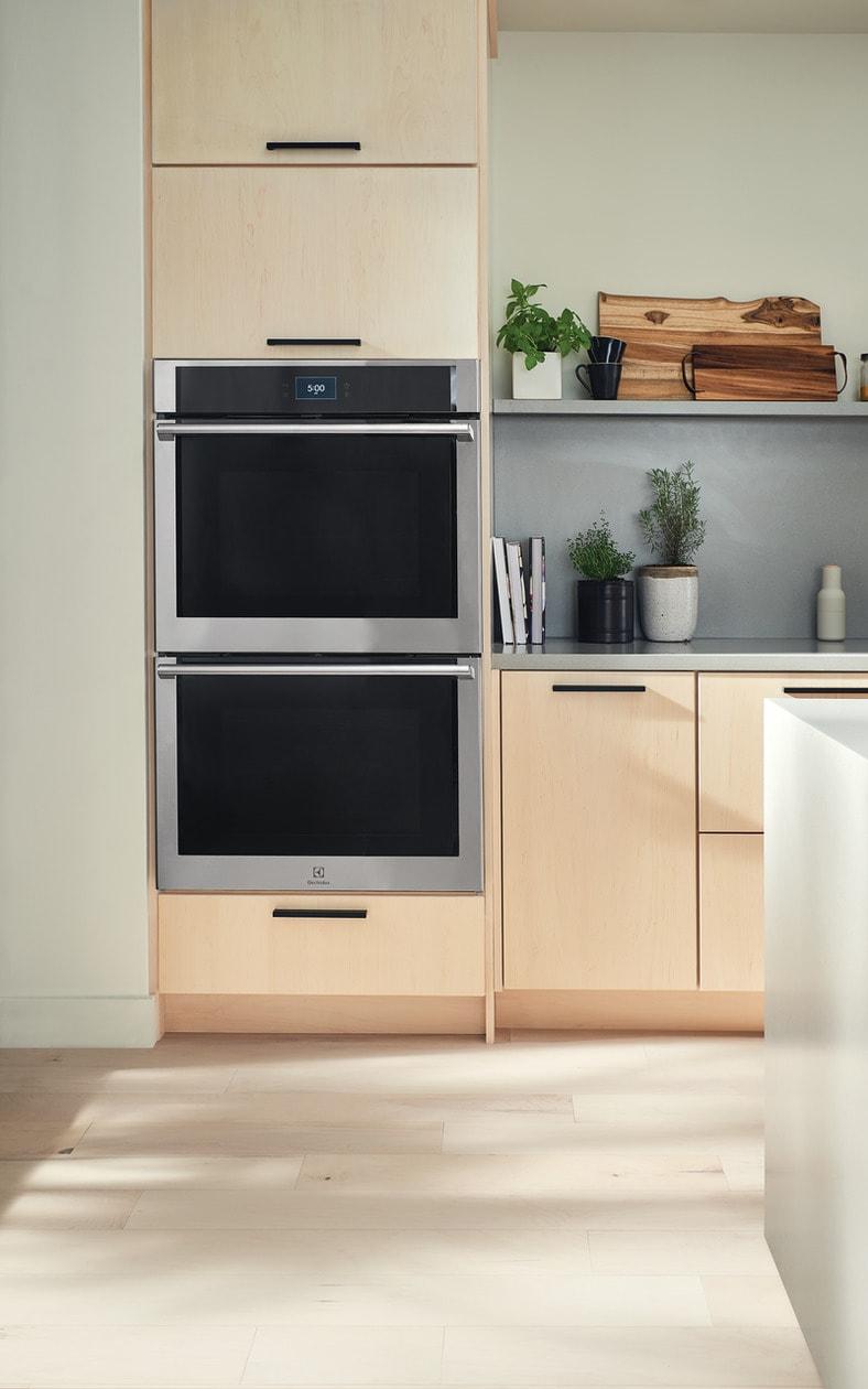 Electrolux ECWD3012AS Electrolux 30" Electric Double Wall Oven With Air Sous Vide