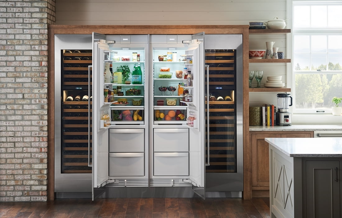 Sub-Zero IC24CILH 24" Designer Column Refrigerator/Freezer With Ice Maker - Panel Ready