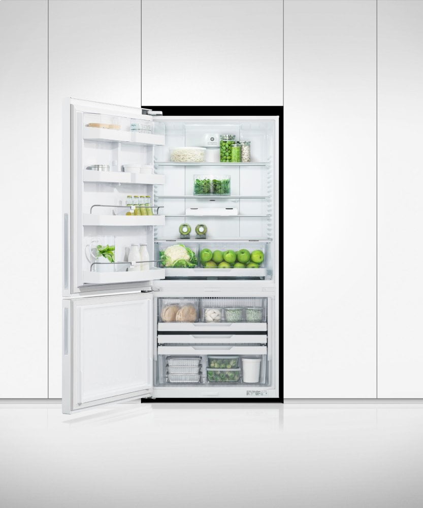 Fisher & Paykel RF170BLPW6N Freestanding Refrigerator Freezer, 32", 17.5 Cu Ft