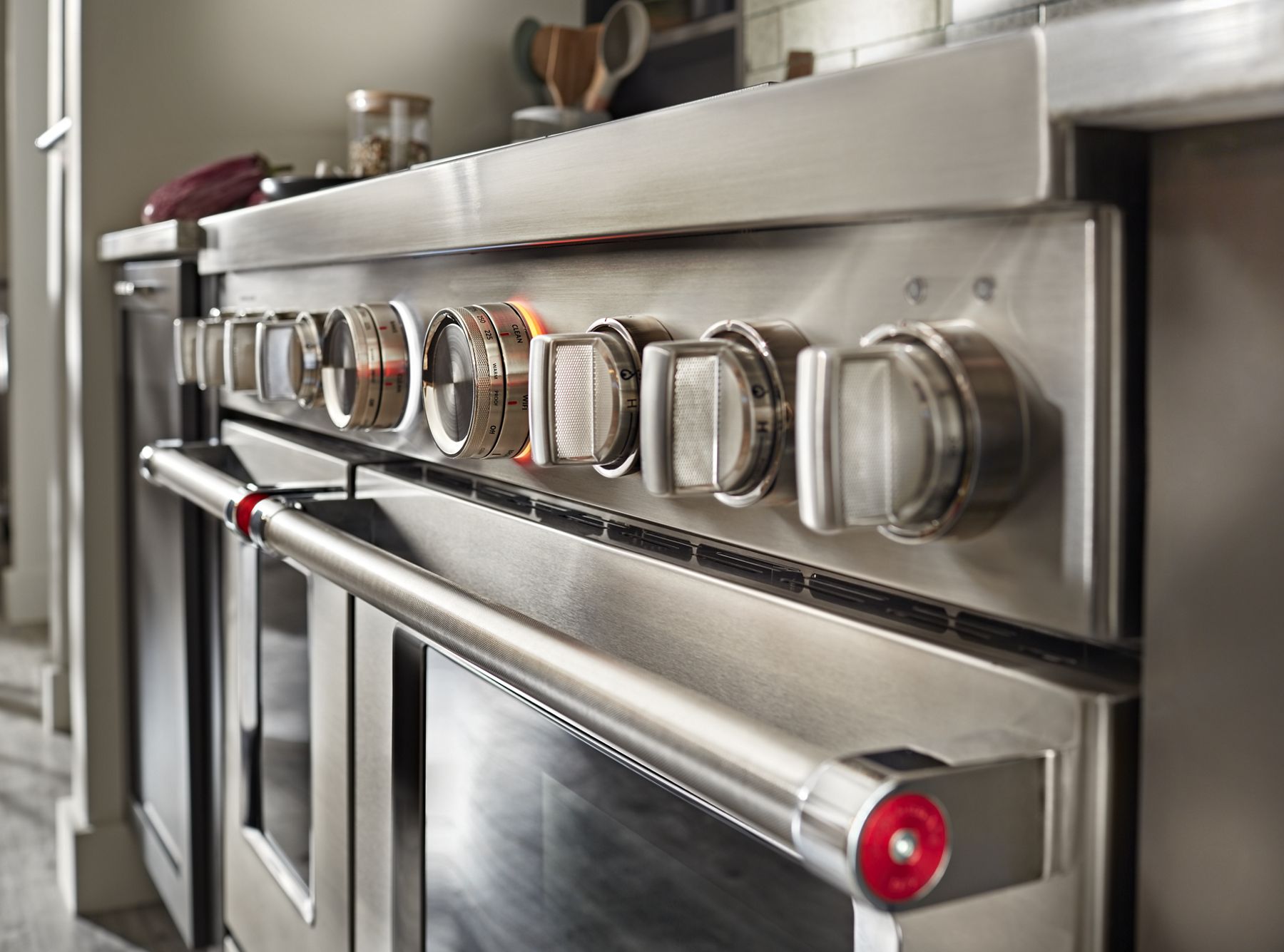 Kitchenaid KFDC558JSS Kitchenaid® 48'' Smart Commercial-Style Dual Fuel Range With Griddle - Stainless Steel