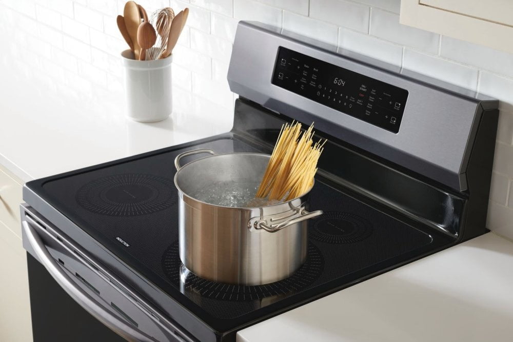 Frigidaire GCRI3058AD Frigidaire Gallery 30'' Freestanding Induction Range With Air Fry