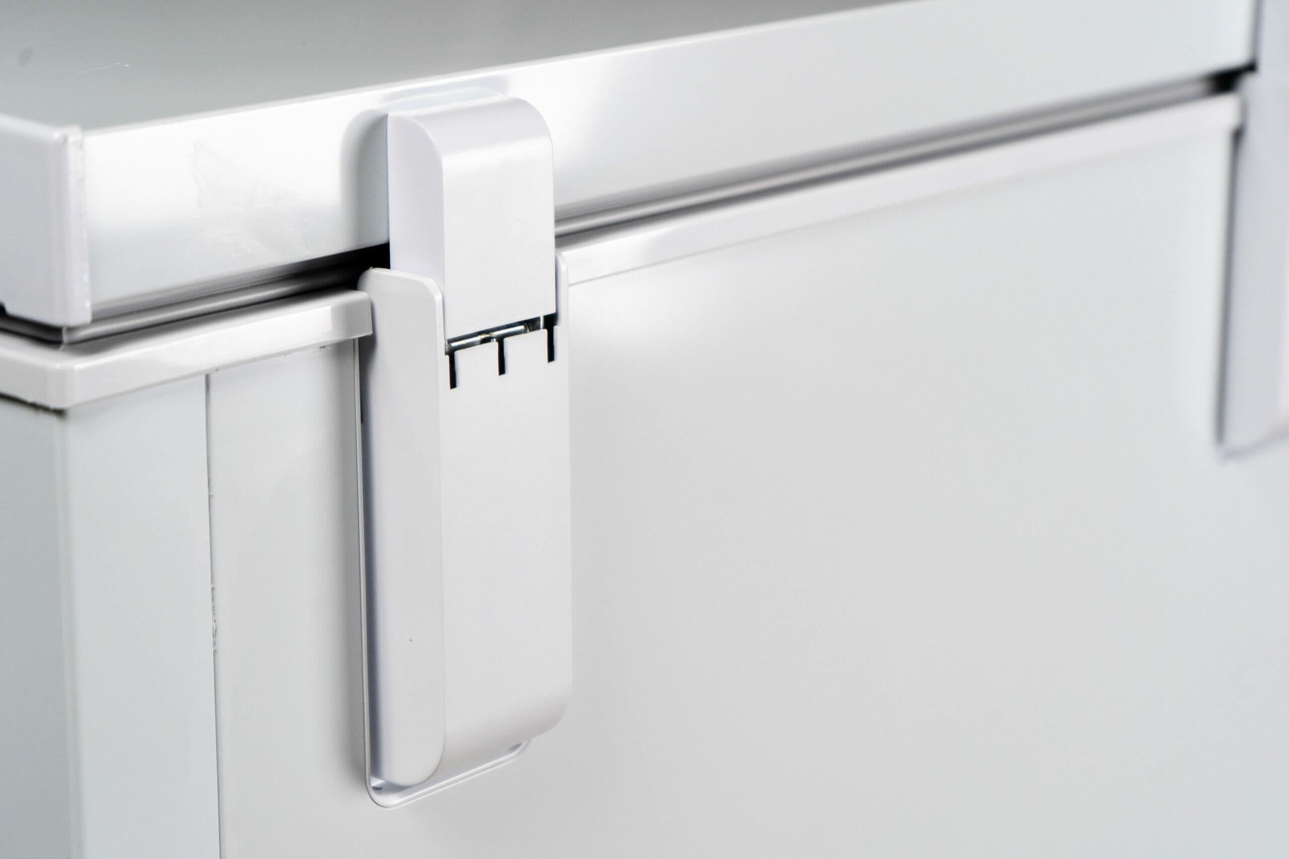 Danby DCF050A5WDB Danby 5.0 Cu. Ft. Square Model Chest Freezer Doe