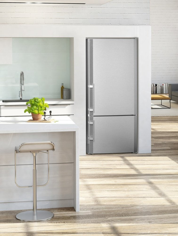 Liebherr CS1410 30" Fridge-Freezer With Nofrost