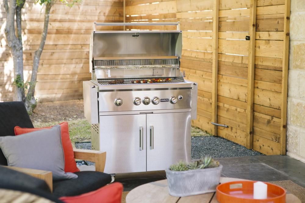 Coyote C2SL36LP 36" S-Series Grill