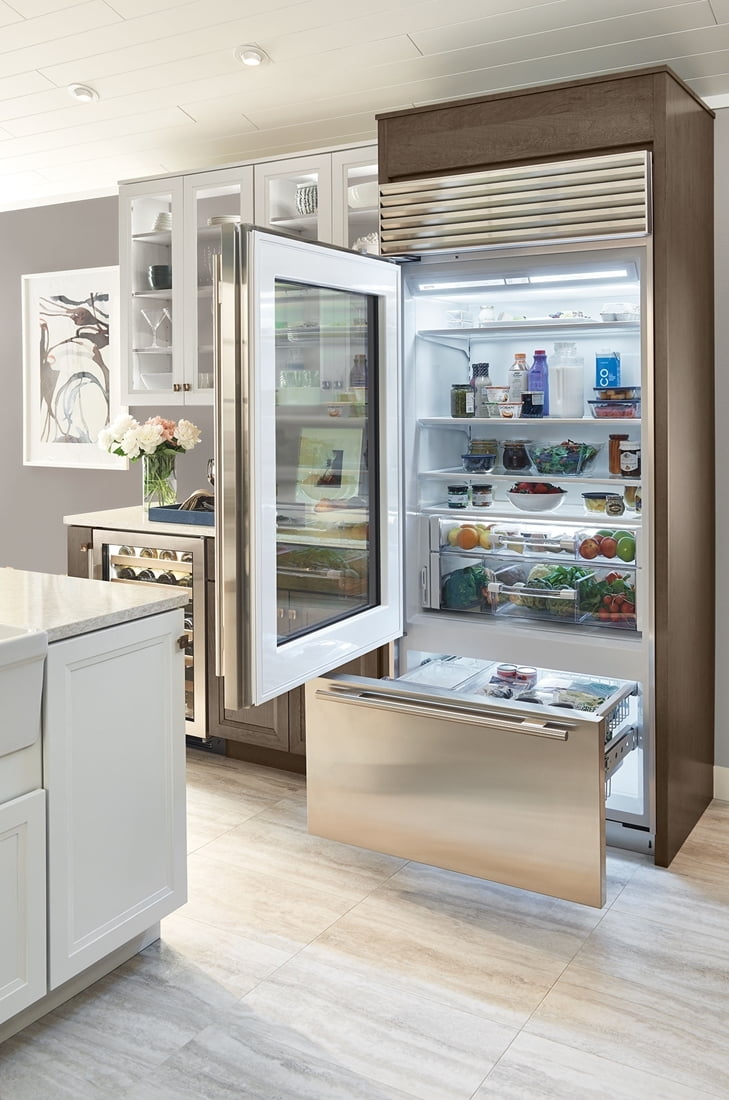 Sub-Zero BI36UGSTHRH 36" Classic Over-And-Under Refrigerator/Freezer With Glass Door