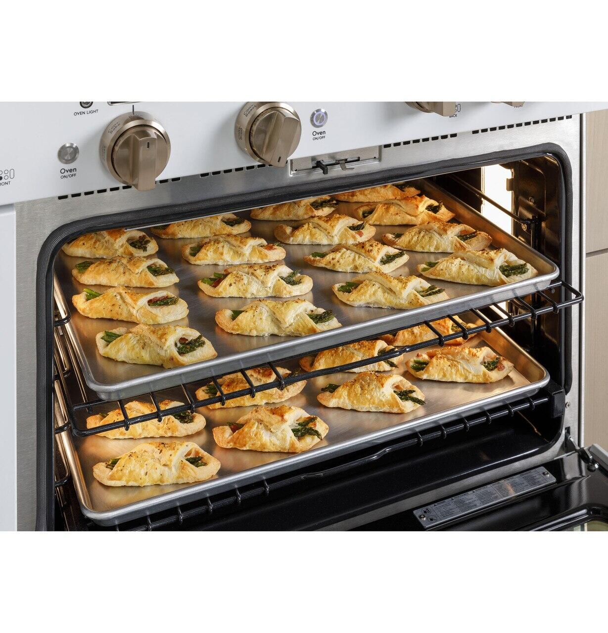 Cafe C2Y366P2TS1 Café™ 36" Smart Dual-Fuel Commercial-Style Range With 6 Burners (Natural Gas)