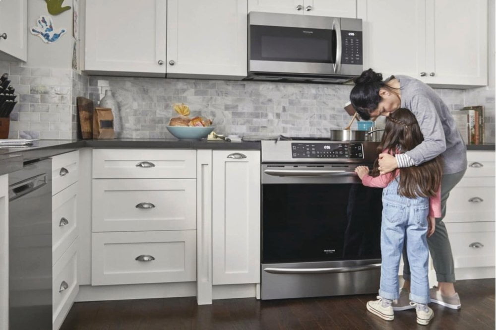 Frigidaire FGIH3047VF Frigidaire Gallery 30'' Front Control Induction Range With Air Fry