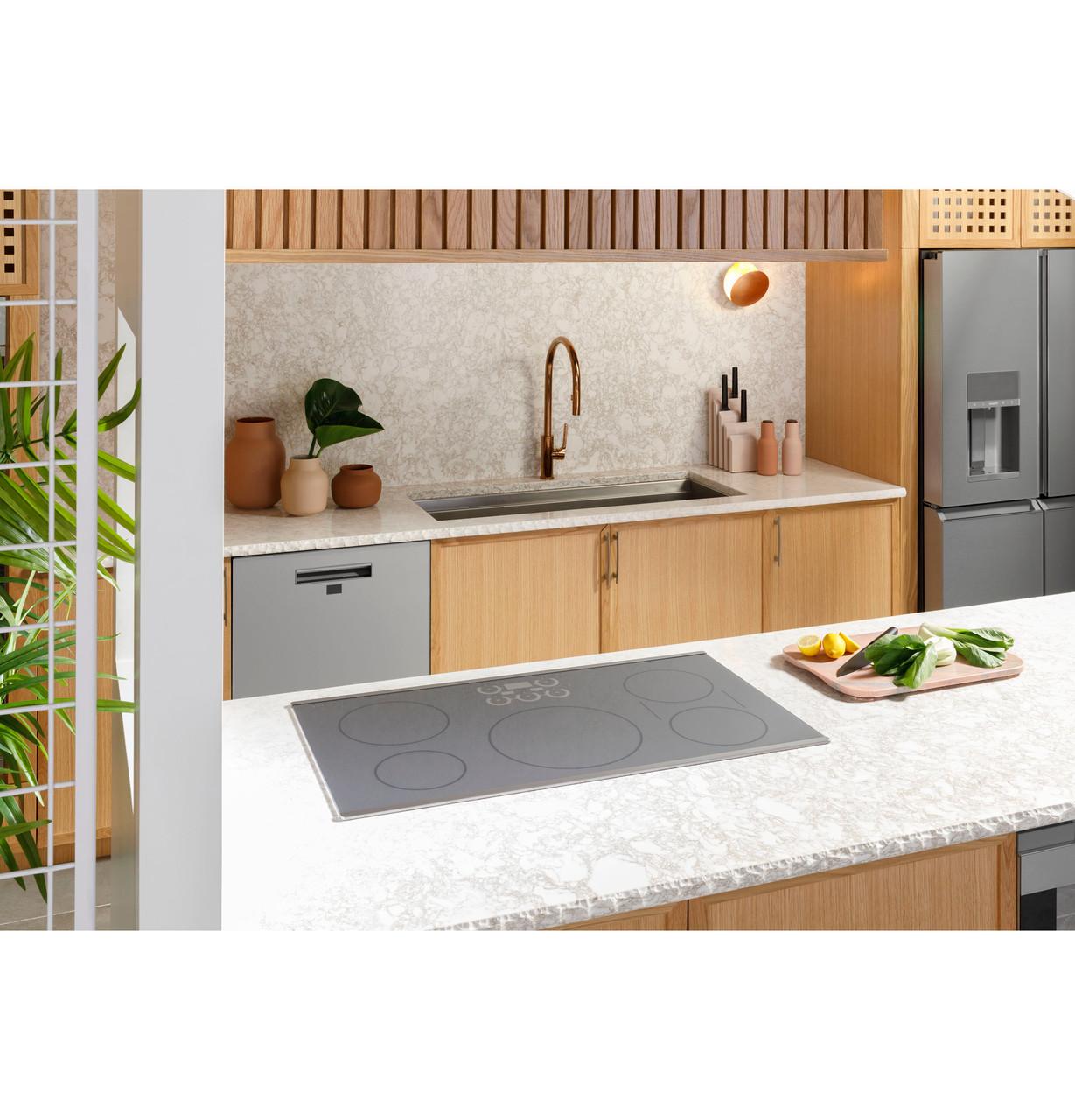 Cafe CHP90361TBB Café™ Series 36" Built-In Touch Control Induction Cooktop